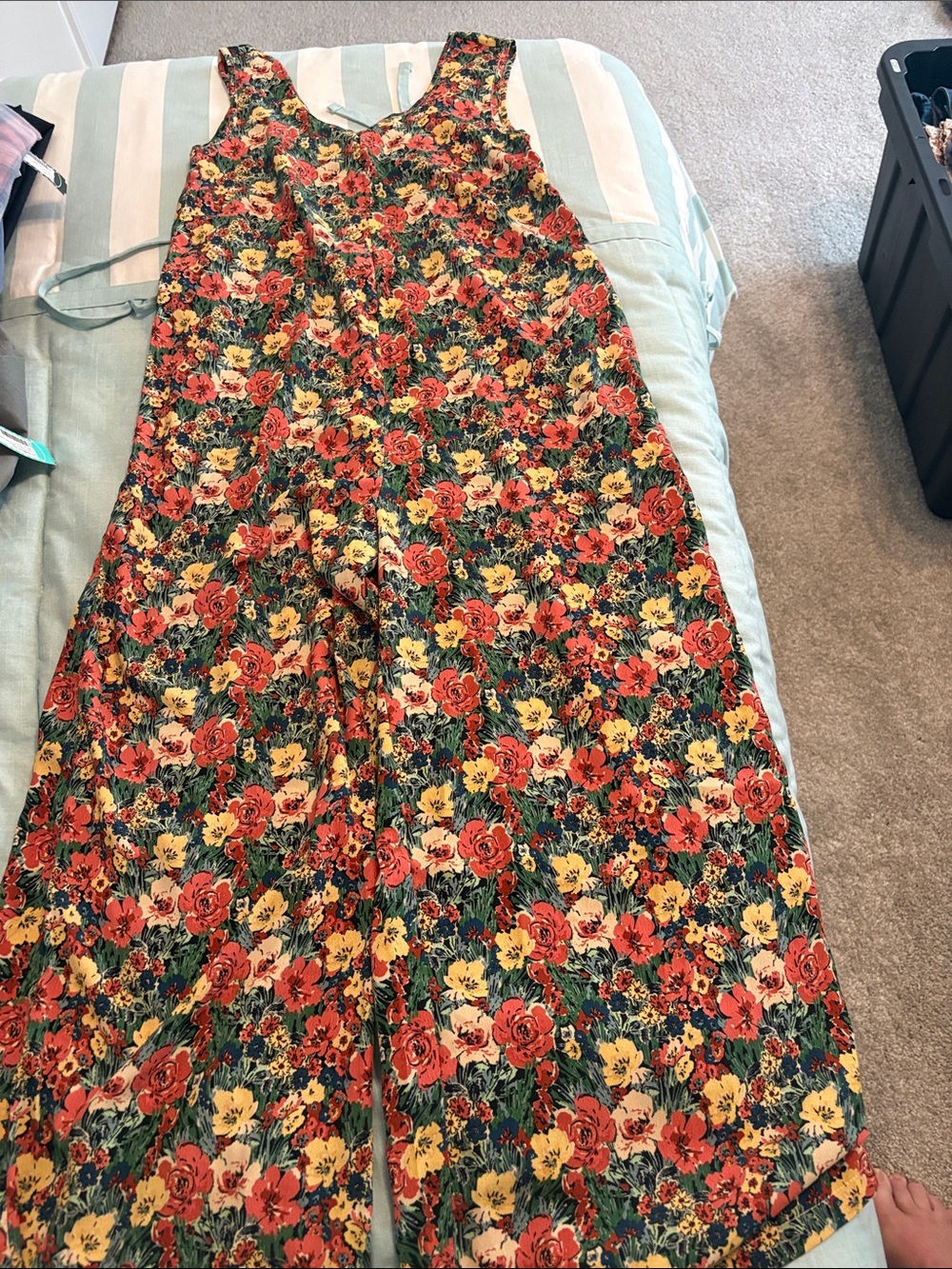 Petal & pup Floral jumpsuit small 15” p2p 22” inseam